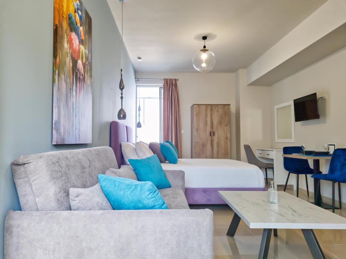 Epipleon Luxury Suites -104- Δωμάτιο 35Τμ Με Βεράντα 35Τμ Μπροστά Στη Θάλασσα Nafpaktos Bagian luar foto